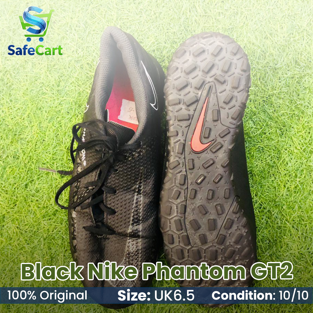 Black Nike Phantom GT2